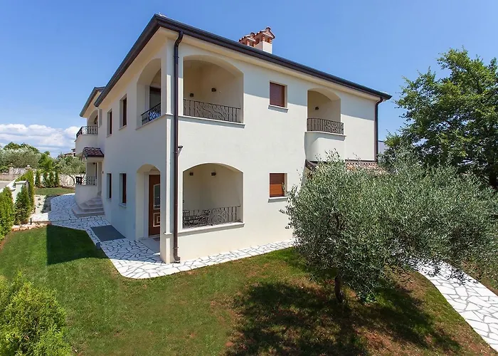 Birikina With Pool Appartement Nova Vas (Porec)