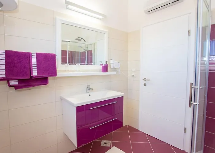 Birikina With Pool Appartement Nova Vas (Porec)